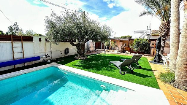 Foto 2 de Chalet en venta en Valle del Sol - Rio Park de 4 habitaciones con terraza y piscina