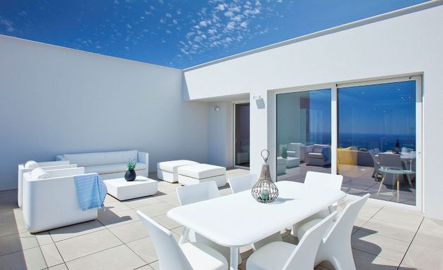 Foto 2 de Casa adossada en venda a Benitachell/Poble Nou de Benitatxell (el) de 3 habitacions amb terrassa i piscina