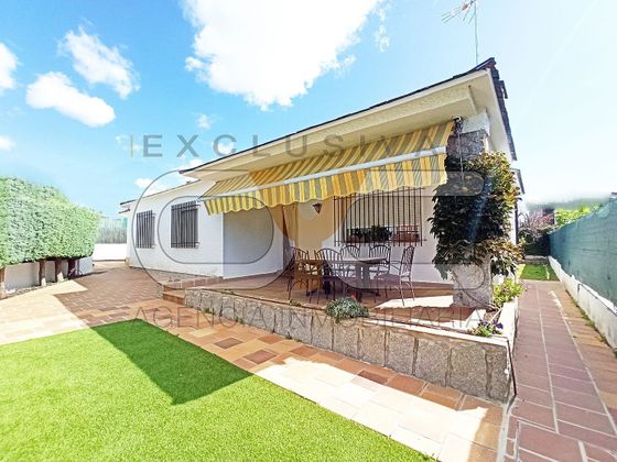 Foto 2 de Xalet en venda a Griñón de 3 habitacions amb piscina i garatge