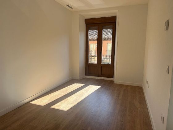 Foto 1 de Piso en alquiler en Centro - Aranjuez de 3 habitaciones con balcón y aire acondicionado