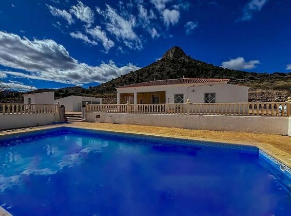 Foto 2 de Xalet en venda a Aspe de 4 habitacions amb terrassa i piscina