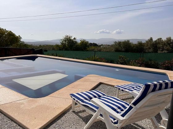 Foto 2 de Casa adosada en venta en Yecla de 7 habitaciones con terraza y piscina