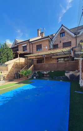 Foto 1 de Casa adossada en venda a La Ermita de 4 habitacions amb terrassa i piscina