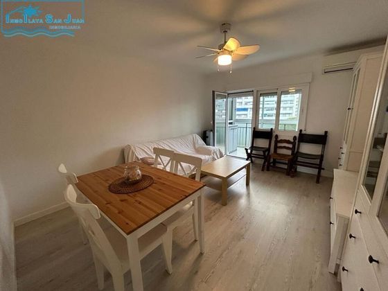 Foto 2 de Pis en venda a Cabo de las Huertas de 2 habitacions amb terrassa i aire acondicionat