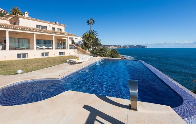 Foto 2 de Venta de chalet en Benissa de 4 habitaciones con terraza y piscina