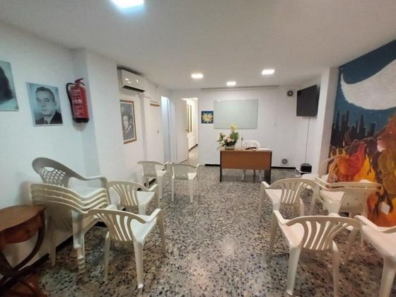 Foto 2 de Pis en venda a San Antón de 5 habitacions amb ascensor