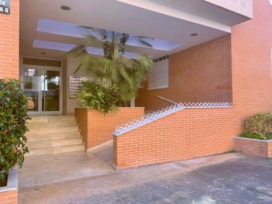 Foto 1 de Venta de piso en Nuevo Aranjuez de 3 habitaciones con terraza y piscina