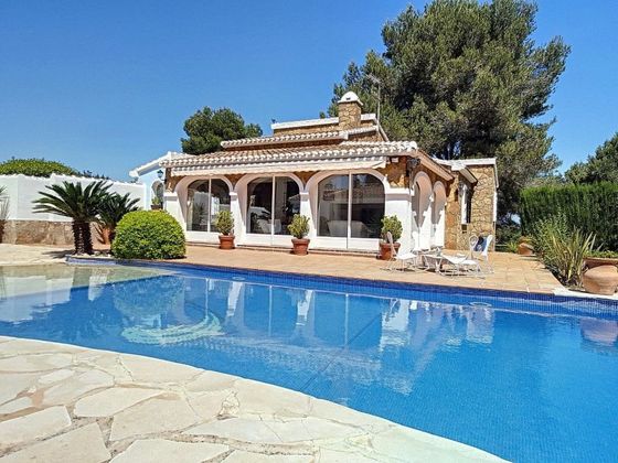 Foto 1 de Casa en venda a Puerto de 3 habitacions amb terrassa i piscina
