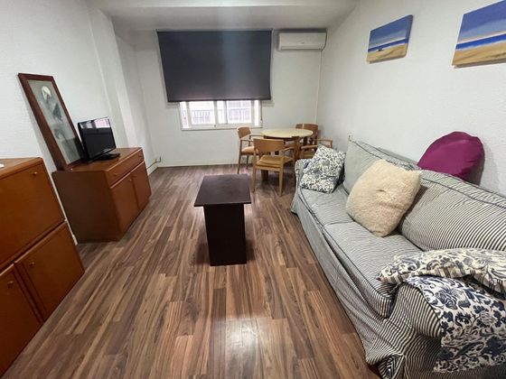 Foto 1 de Piso en alquiler en Carrús Oest - El Toscar de 3 habitaciones con muebles y balcón