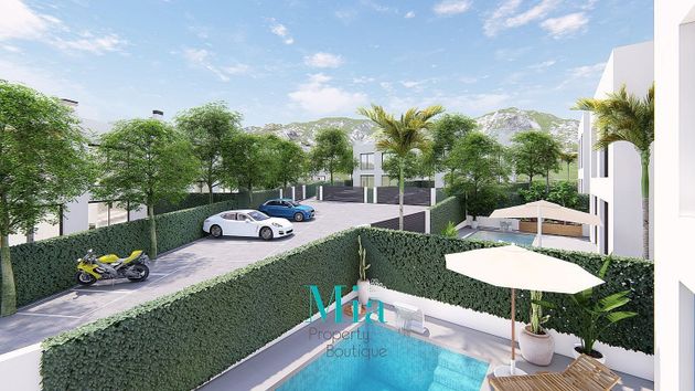 Foto 2 de Venta de chalet en Villajoyosa ciudad de 3 habitaciones con terraza y piscina