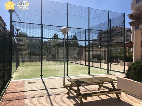 Foto 2 de Pis en venda a Los Arenales del Sol de 2 habitacions amb terrassa i piscina