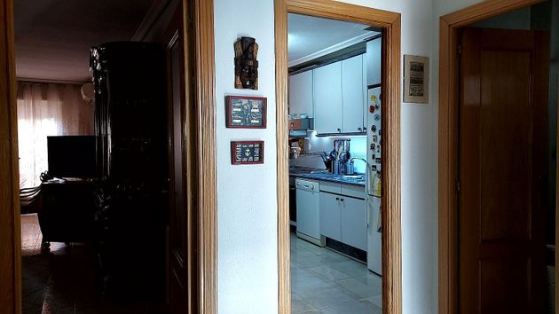 Foto 2 de Venta de casa adosada en Seseña Nuevo de 4 habitaciones con garaje y jardín