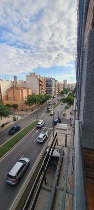 Foto 1 de Pis en venda a avenida Catedrático Soler de 4 habitacions amb garatge i balcó