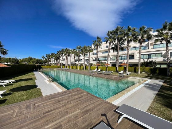 Foto 1 de Pis en venda a avenida De Las Colinas de 2 habitacions amb terrassa i piscina