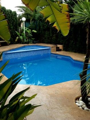 Foto 1 de Chalet en alquiler en La Huerta de 5 habitaciones con terraza y piscina