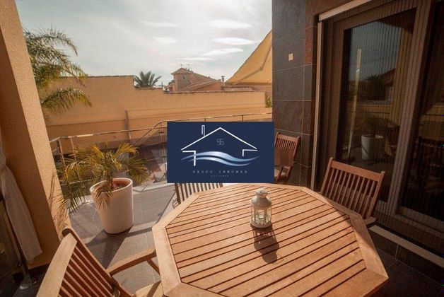 Foto 2 de Chalet en alquiler en Ciudad Jardín de 3 habitaciones con terraza y piscina