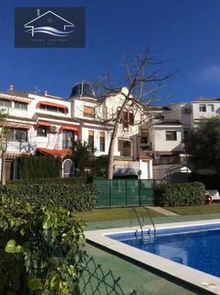 Foto 1 de Casa en venta en Cabo de las Huertas de 3 habitaciones con terraza y piscina