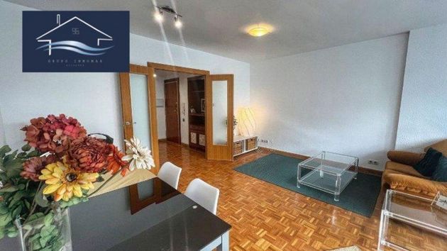 Foto 2 de Piso en venta en Ensanche - Diputación de 4 habitaciones con terraza y aire acondicionado