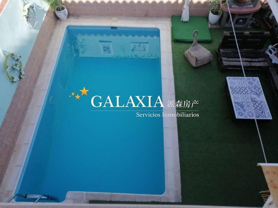 Foto 1 de Casa en venda a Pantoja de 4 habitacions amb terrassa i piscina