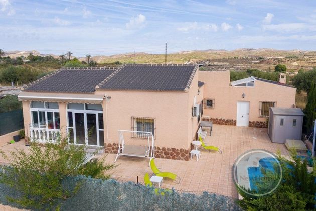 Foto 2 de Xalet en venda a Peña de las Águilas de 4 habitacions amb terrassa i piscina