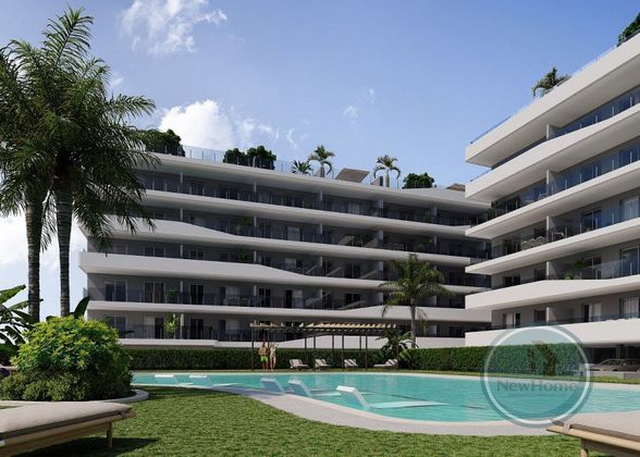 Foto 2 de Piso en venta en Playa Tamarit - Playa Lisa - Gran Playa de 2 habitaciones con terraza y piscina