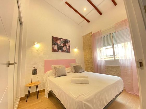 Foto 1 de Alquiler de piso en calle Del Marqués de Molins de 2 habitaciones con muebles y aire acondicionado
