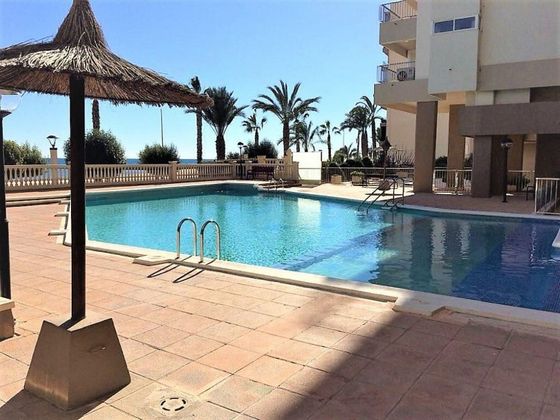 Foto 1 de Pis en venda a Campello Playa de 4 habitacions amb piscina