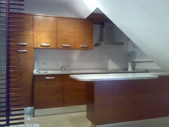 Foto 2 de Àtic en venda a Valmojado de 1 habitació amb garatge i calefacció