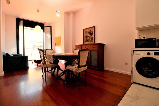 Foto 1 de Pis en venda a Casco Antiguo - Santa Cruz de 2 habitacions amb aire acondicionat i calefacció