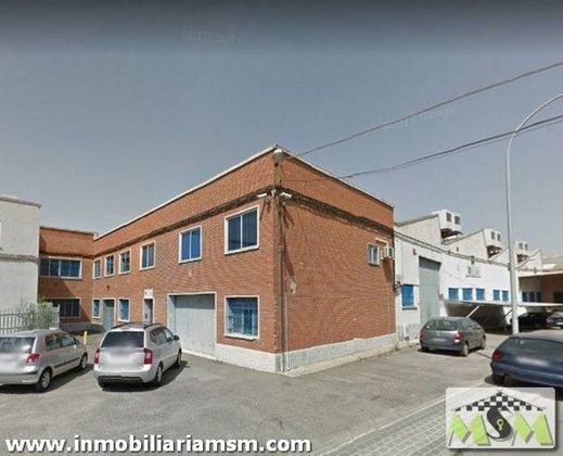 Foto 2 de Nau en venda a calle Marcelino Camacho de 1327 m²