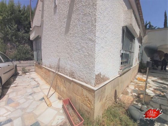 Foto 1 de Venta de chalet en Villafranqueza de 4 habitaciones con terraza y jardín