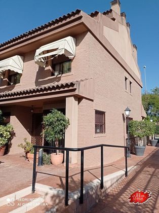 Foto 1 de Venta de casa adosada en San Juan de Alicante/Sant Joan d´Alacant de 4 habitaciones con terraza y piscina