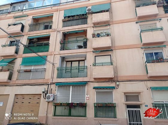 Foto 1 de Venta de piso en Villafranqueza de 3 habitaciones con terraza y balcón
