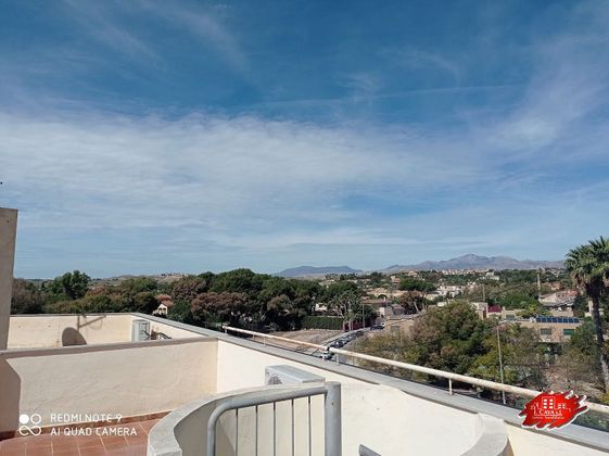 Foto 2 de Àtic en venda a San Juan de Alicante/Sant Joan d´Alacant de 3 habitacions amb terrassa i piscina