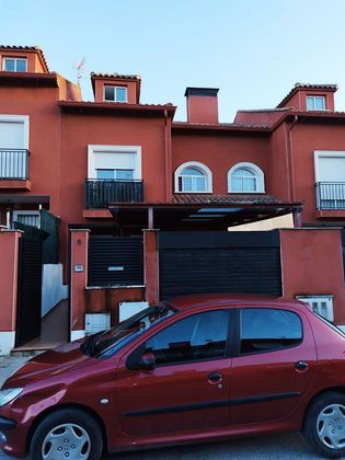 Foto 1 de Venta de casa en Belmonte de Tajo de 3 habitaciones con jardín y aire acondicionado