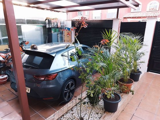 Foto 2 de Venta de casa en Belmonte de Tajo de 3 habitaciones con jardín y aire acondicionado
