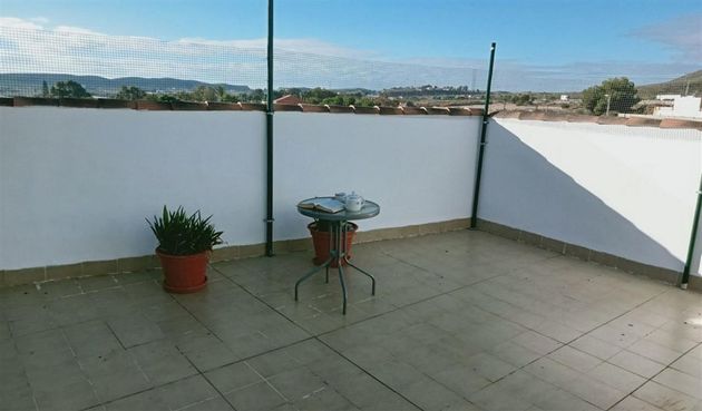 Foto 2 de Casa adossada en venda a Pla de la Vallonga - Bacarot de 3 habitacions amb terrassa i garatge