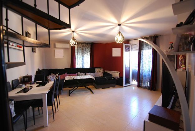 Foto 2 de Dúplex en venta en San Martín de la Vega de 3 habitaciones con garaje y balcón