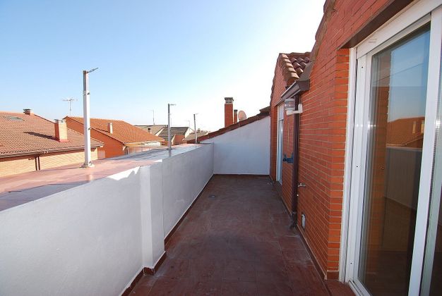 Foto 2 de Dúplex en venda a San Martín de la Vega de 2 habitacions amb terrassa i garatge