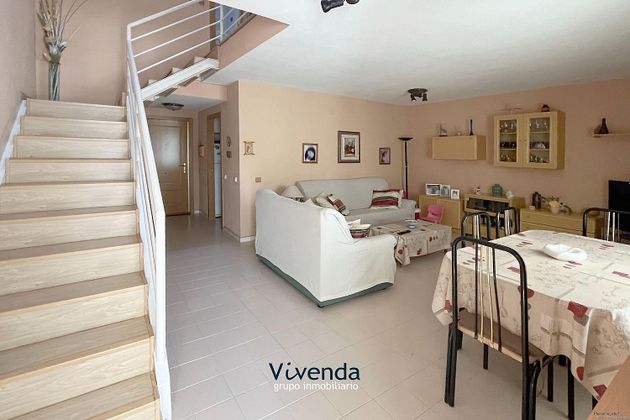 Foto 1 de Casa en venda a Zona Norte - Universidad en Móstoles de 3 habitacions amb terrassa i calefacció