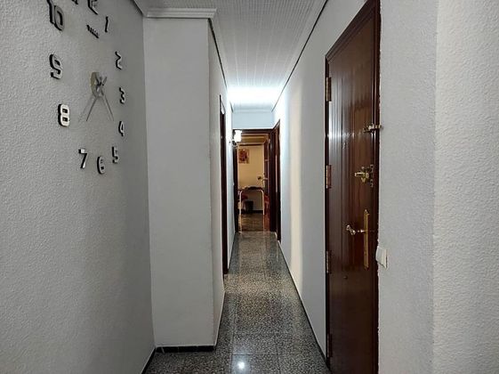 Foto 1 de Venta de piso en El Pla de Sant Josep - L'Asil de 5 habitaciones con balcón y ascensor