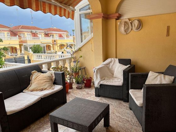 Foto 2 de Casa en lloguer a Cabo Roig - La Zenia de 3 habitacions amb terrassa i piscina