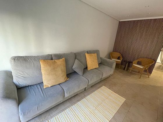 Foto 1 de Alquiler de piso en Centro - Santa Pola de 3 habitaciones con garaje y muebles