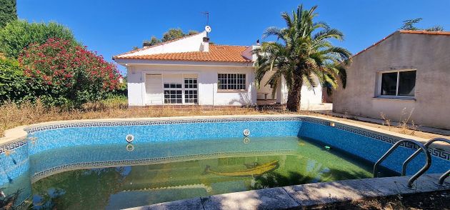 Foto 2 de Xalet en venda a Eurovillas de 4 habitacions amb terrassa i piscina