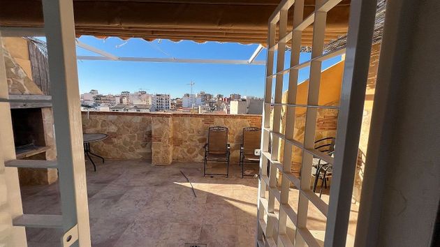 Foto 1 de Dúplex en lloguer a Pueblo Español-Coveta Fumá de 3 habitacions amb terrassa i garatge