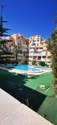 Foto 1 de Dúplex en venda a Nueva Torrevieja - Aguas Nuevas de 3 habitacions amb terrassa i piscina