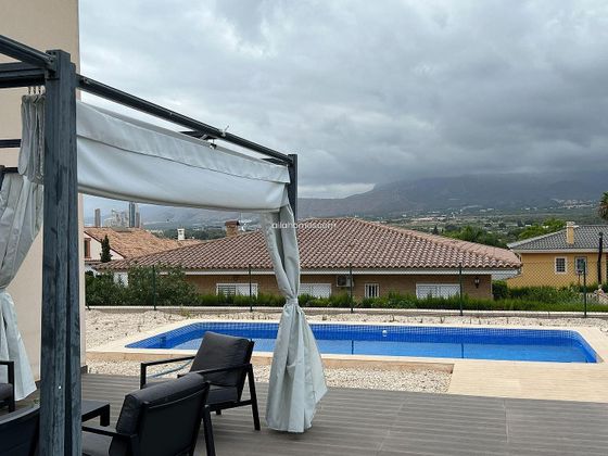 Foto 1 de Xalet en venda a Rincón de Loix de 3 habitacions amb terrassa i piscina