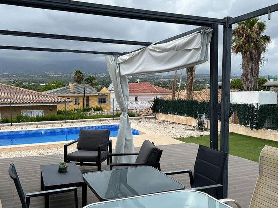 Foto 2 de Xalet en venda a Rincón de Loix de 3 habitacions amb terrassa i piscina