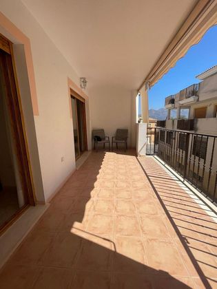 Foto 2 de Piso en venta en Nucia (la) de 2 habitaciones con terraza y garaje
