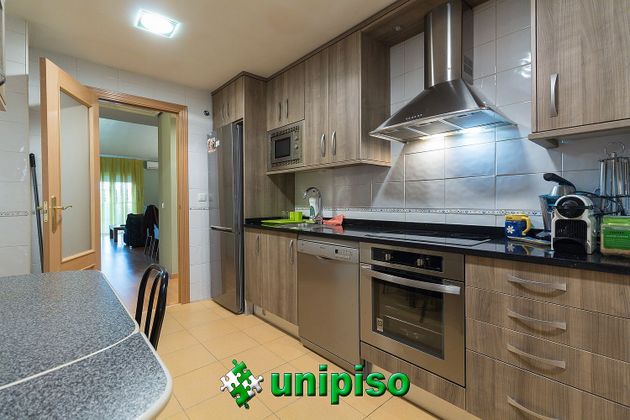 Foto 2 de Piso en venta en Illescas de 3 habitaciones con terraza y garaje